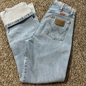 Wrangler Classic Light Blue Denim Jeans
